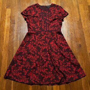 Banana Republic Red Floral Fit & Flare Dress Size 6